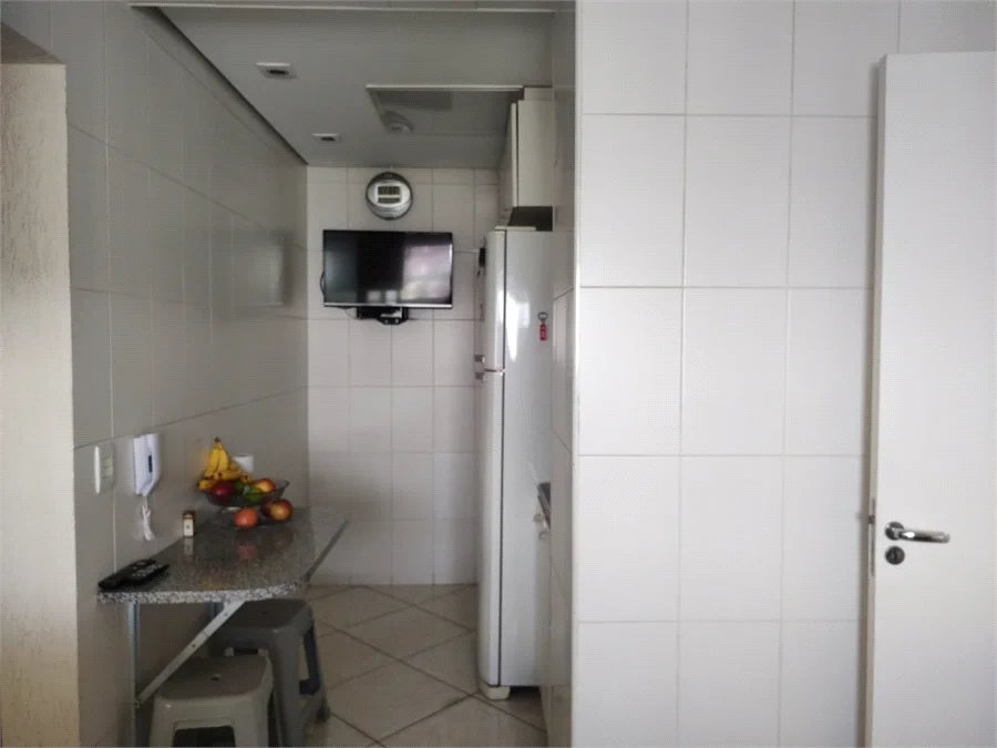 Apartamento à venda com 4 quartos, sendo 2 suítes, em Alto de Pinheiros, São Paulo, SP