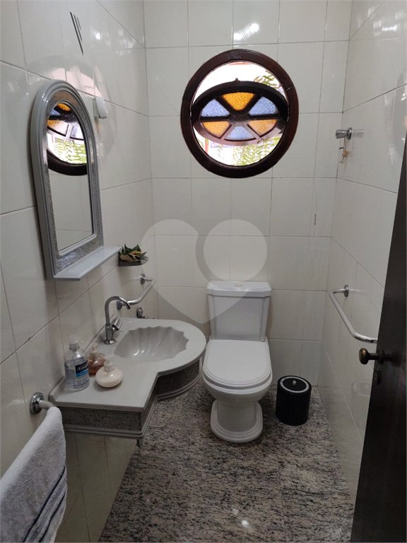 Sobrado à venda com 3 quartos, sendo 1 suíte, em Horto, São Paulo, SP