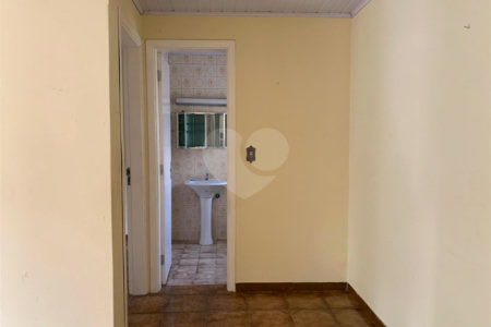 Sobrado à venda com 4 quartos, sendo 1 suíte,  em Vila Guarani (z Sul), São Paulo, SP