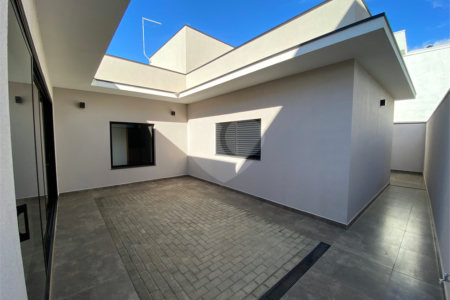 Casa à venda com 3 suítes no condomínio Lagos D Icaraí, Salto - SP