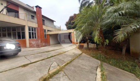 Sobrado à venda com 3 suítes em Tremembé, São Paulo, SP