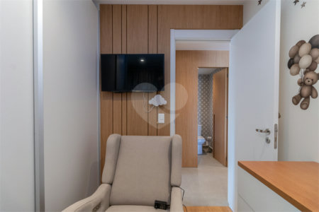 Apartamento à venda com 2 suítes em Santo Amaro, São Paulo, SP
