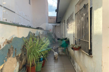 Casa Térrea à venda com 4 quartos, sendo 2 suítes,  no Centro, Mogi das Cruzes, SP