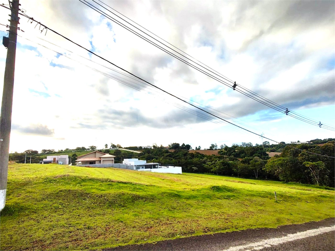 Terreno à venda no condomínio Fazenda Alta Vista, Salto de Pirapora - SP