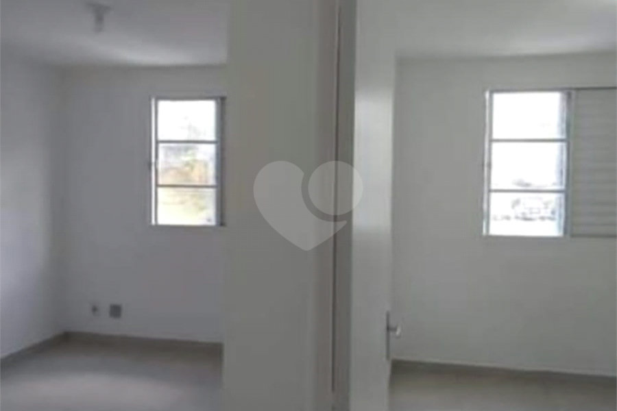 Apartamento à venda com 2 quartos em Tremembé, São Paulo, SP
