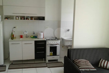 Apartamento à venda com 1 quarto em Cambuci, São Paulo, SP