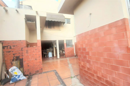 Casa à venda com 3 quartos, sendo 1 suíte, em Lapa, São Paulo, SP