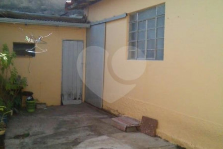 Prédio à venda com 1 quarto em Vila Haro, Sorocaba, SP