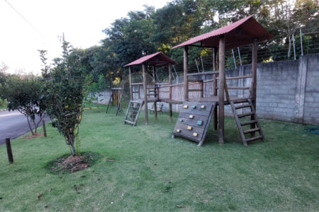 Casa à venda com 3 suítes no condomínio Parque Imperador, Bragança Paulista - SP