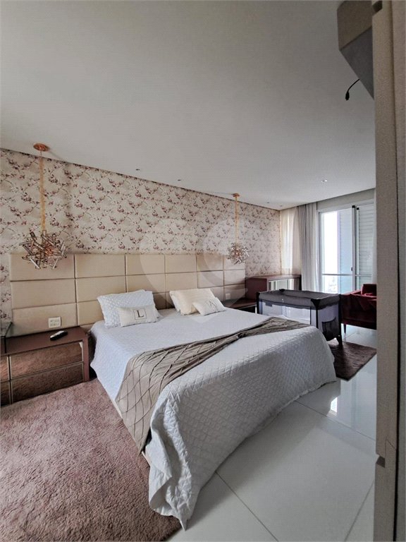 Apartamento à venda com 3 suítes no Centro, Santo André, SP