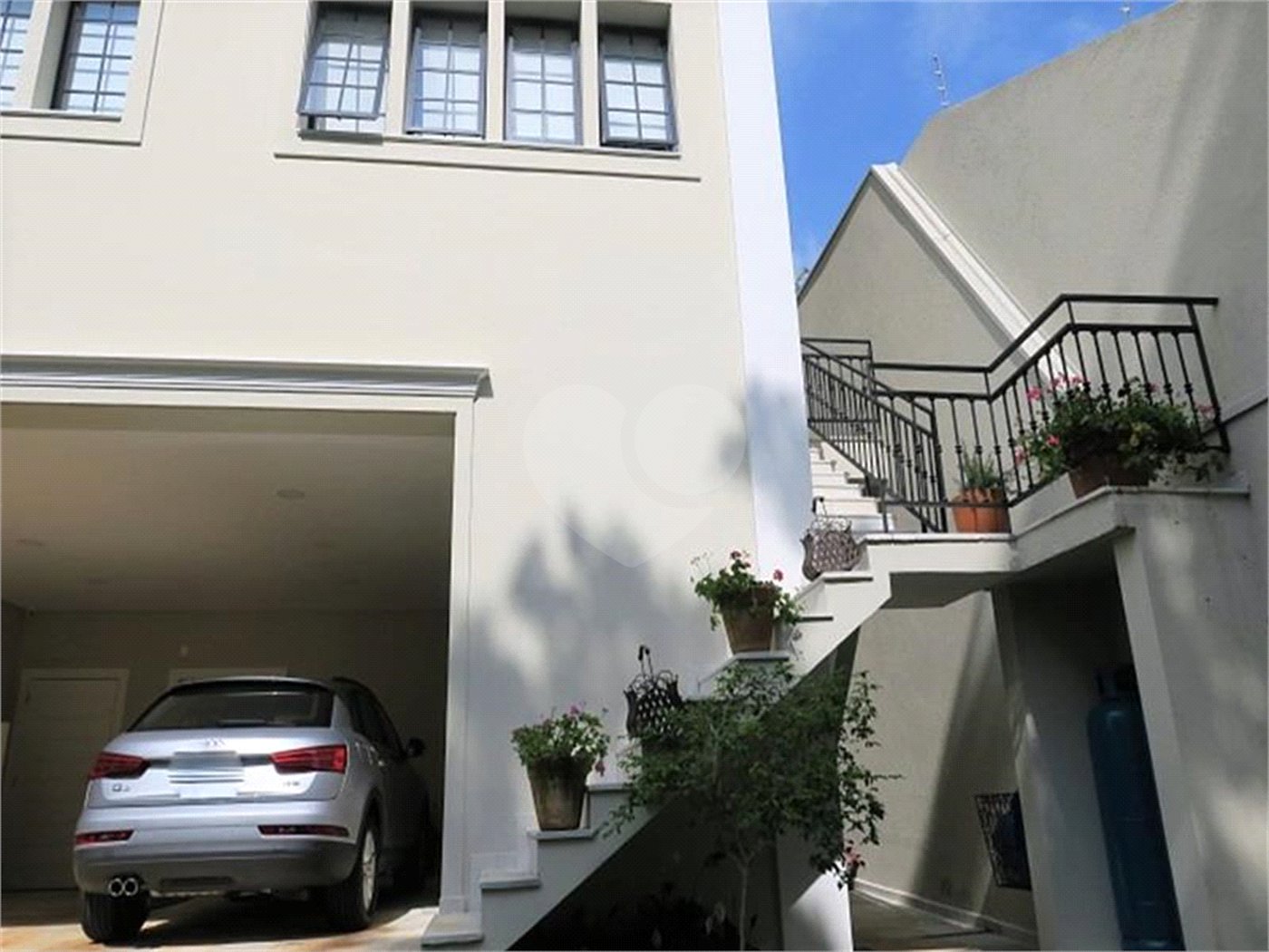 Casa à venda com 3 suítes em Vila Inah, São Paulo, SP