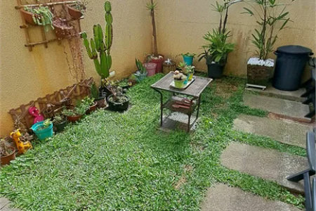 Casa à venda com 3 quartos, sendo 1 suíte, no condomínio Moradas do Horto, São Paulo - SP