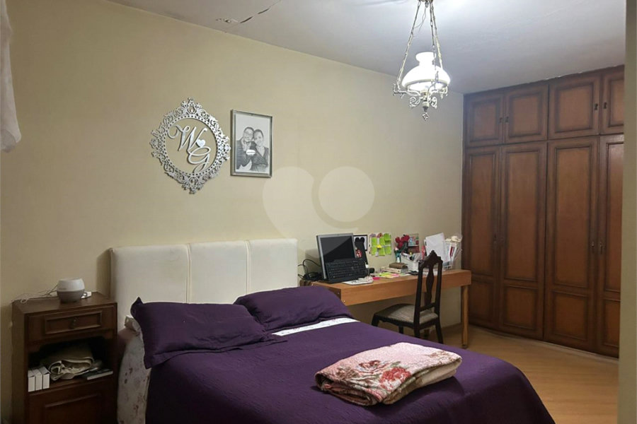 Sobrado à venda com 3 quartos, sendo 1 suíte,  em Tremembé, São Paulo, SP