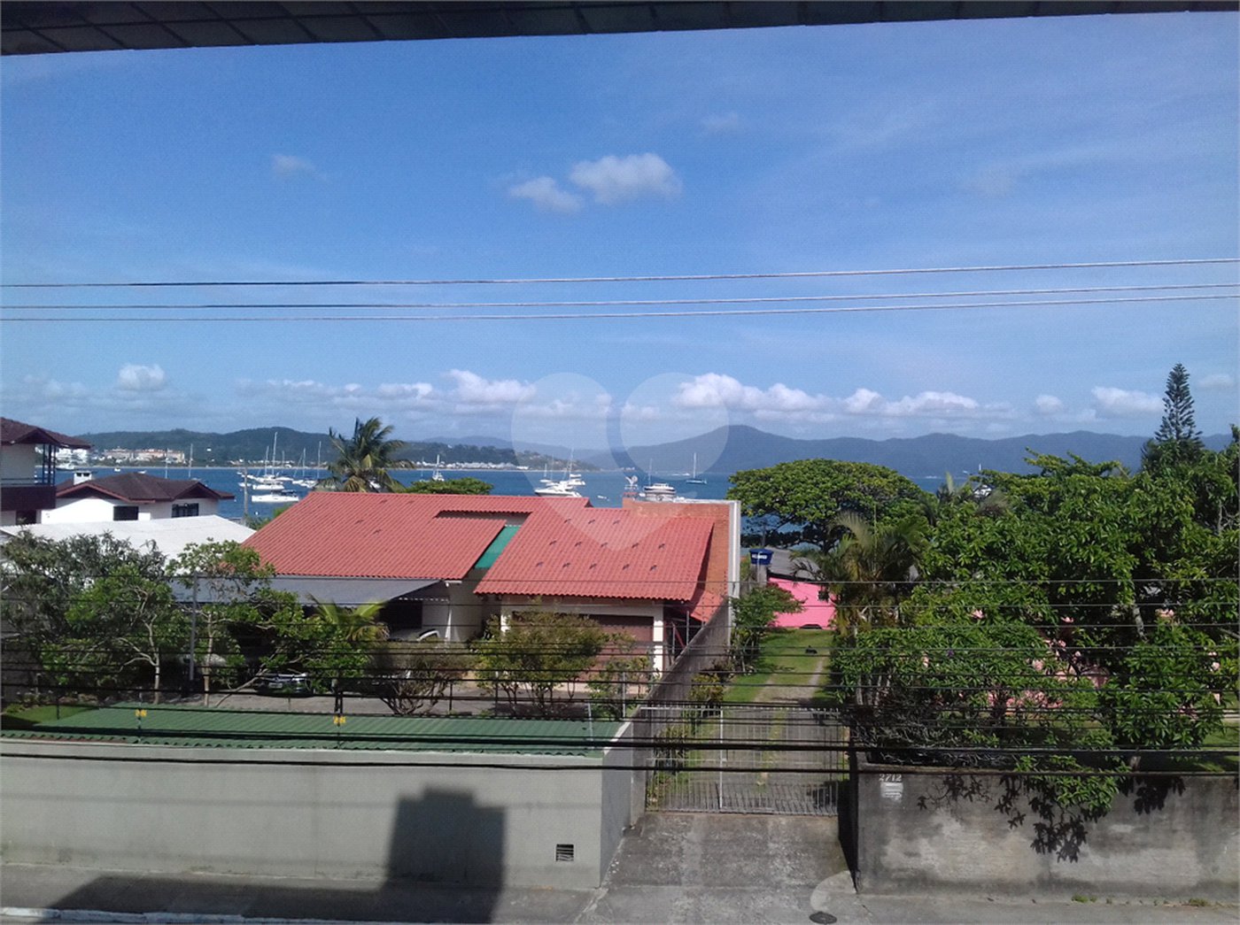 Apartamento à venda com 3 quartos, sendo 1 suíte, em Jurerê, Florianópolis, SC