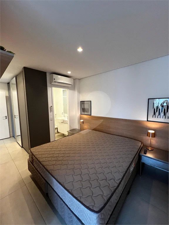 Linda Cobertura Duplex para venda no Jardim Paulista com 87,45 m² decorada!