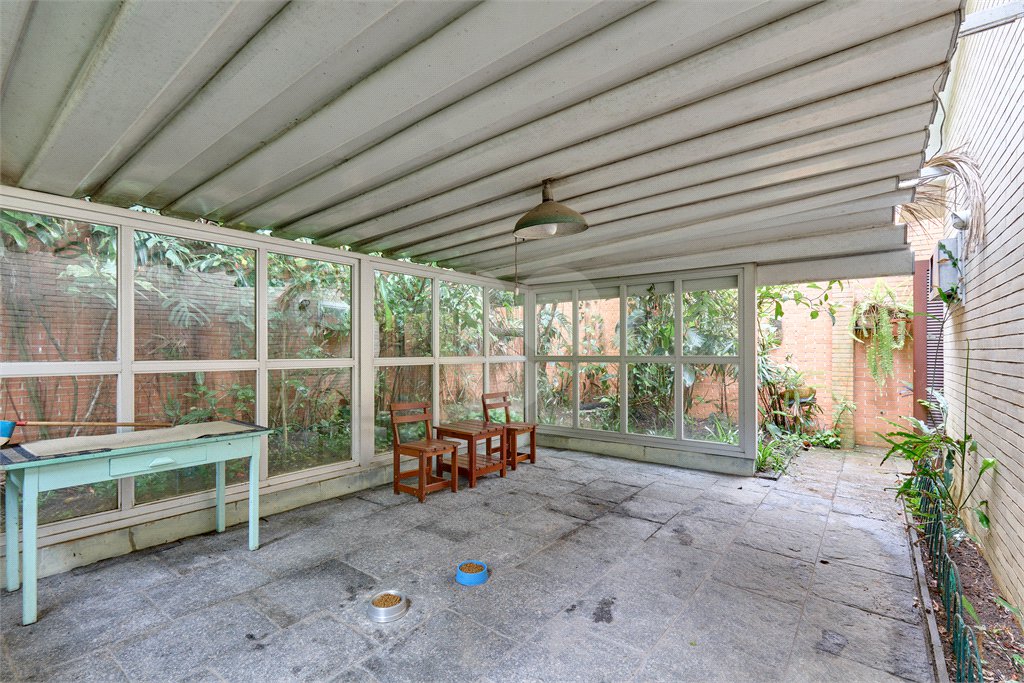 Casa Térrea à venda com 3 quartos, sendo 1 suíte, em Chácara Monte Alegre, São Paulo, SP