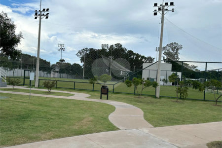 Casa à venda com 5 suítes no condomínio Florais do Parque, Cuiabá - MT