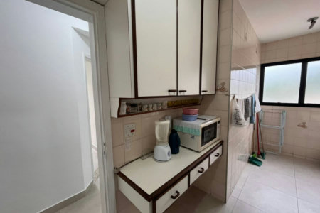Apartamento com 2 dormitórios à venda, 65 m² por R$ 360.000,00 - Vila Júlia - Guarujá/SP