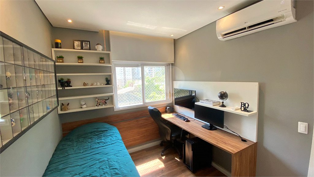 Apartamento à venda com 3 quartos, sendo 1 suíte, em Vila Andrade, São Paulo, SP