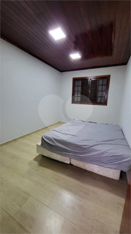 Chácara à venda com 3 quartos, sendo 2 suítes, em Planalto Verde, São Roque, SP