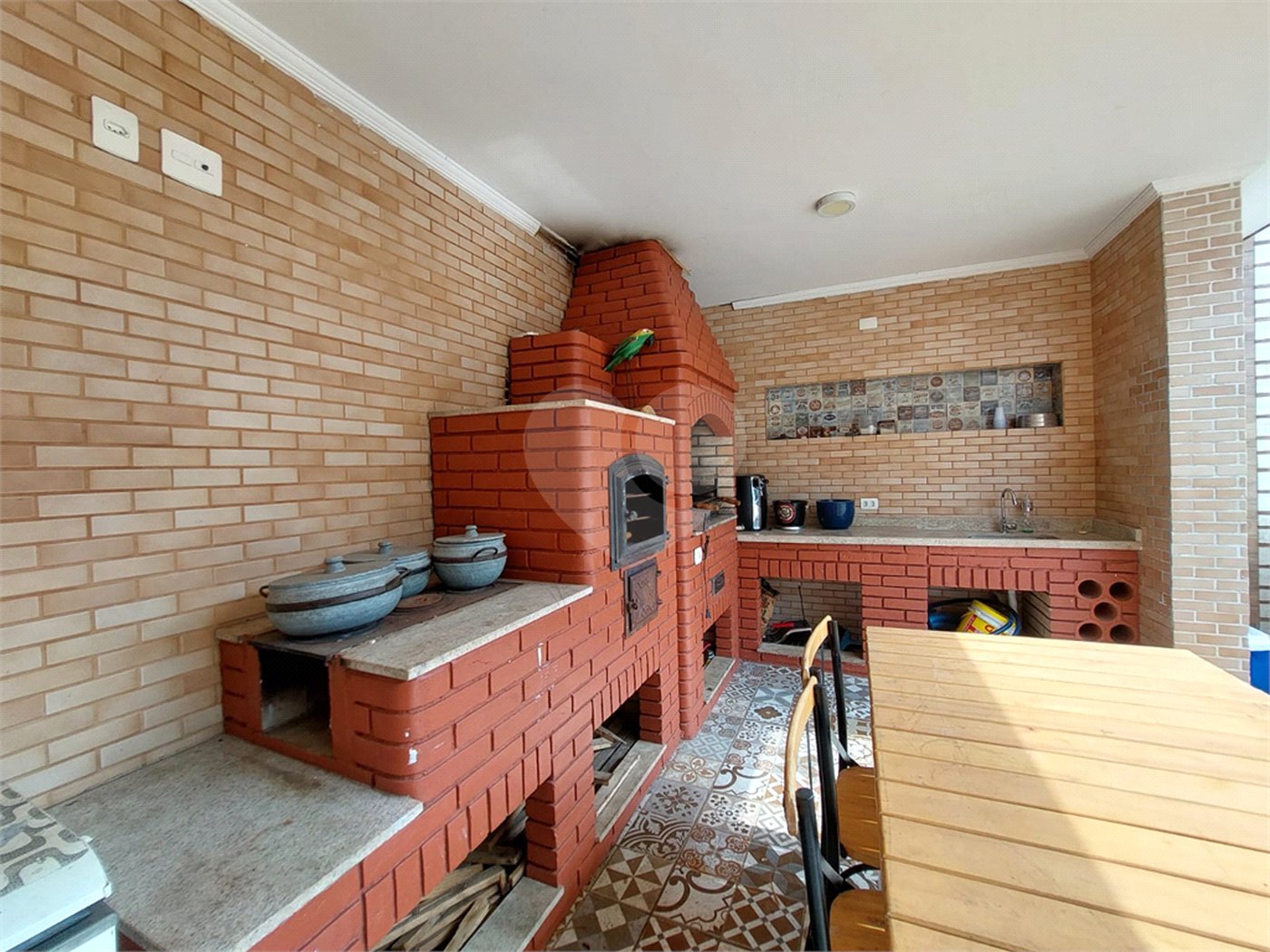 Casa à venda com 4 suítes em Lapa, São Paulo, SP