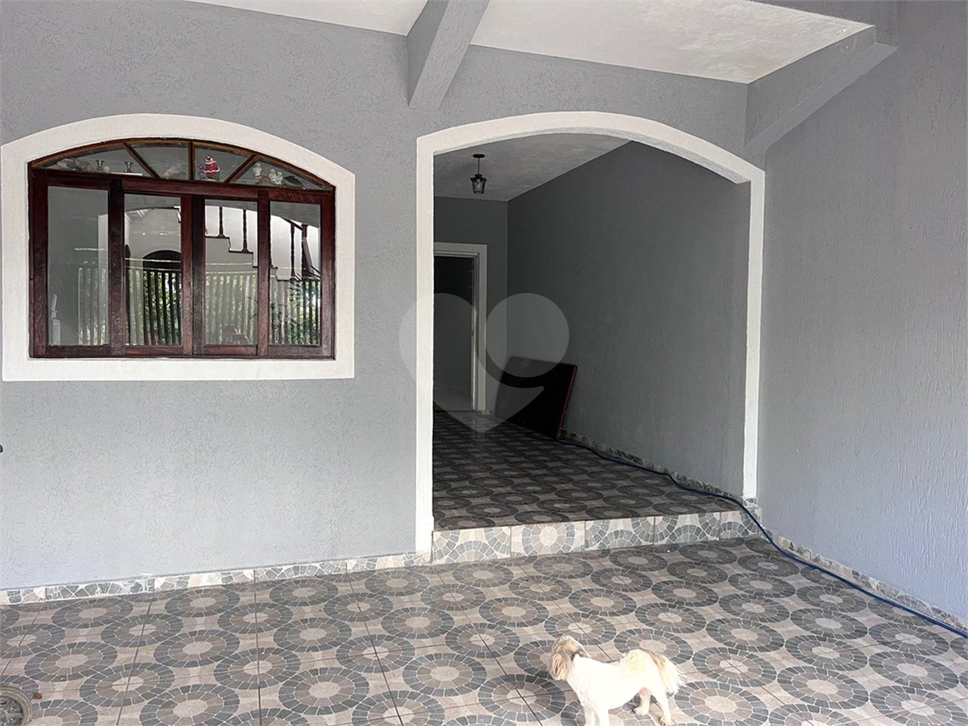 Sobrado à venda com 5 quartos, sendo 2 suítes,  em Jardim da Granja, São José dos Campos, SP