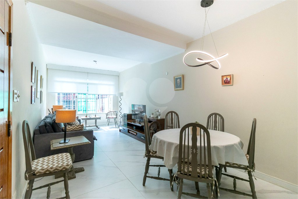 Casa à venda com 3 quartos, sendo 1 suíte,  em Brooklin, São Paulo, SP