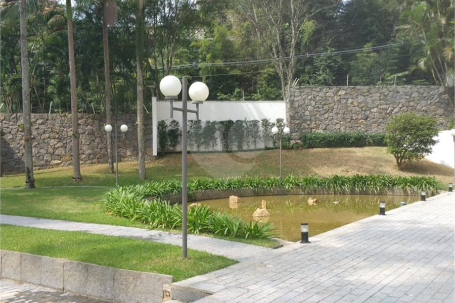 Apartamento à venda ou para alugar com 4 suítes em Morumbi, São Paulo, SP