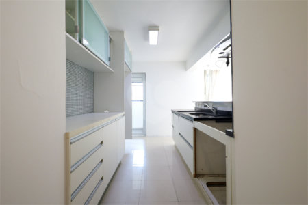 Apartamento à venda com 3 quartos, sendo 2 suítes, em Brooklin, São Paulo, SP
