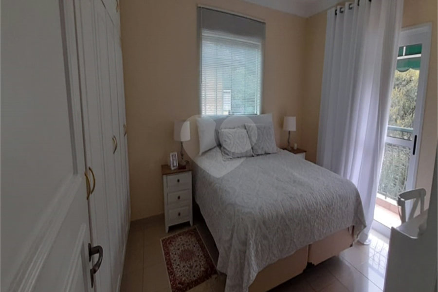 Casa à venda com 5 quartos, sendo 3 suítes,  no condomínio Alpes da Cantareira, Mairiporã - SP