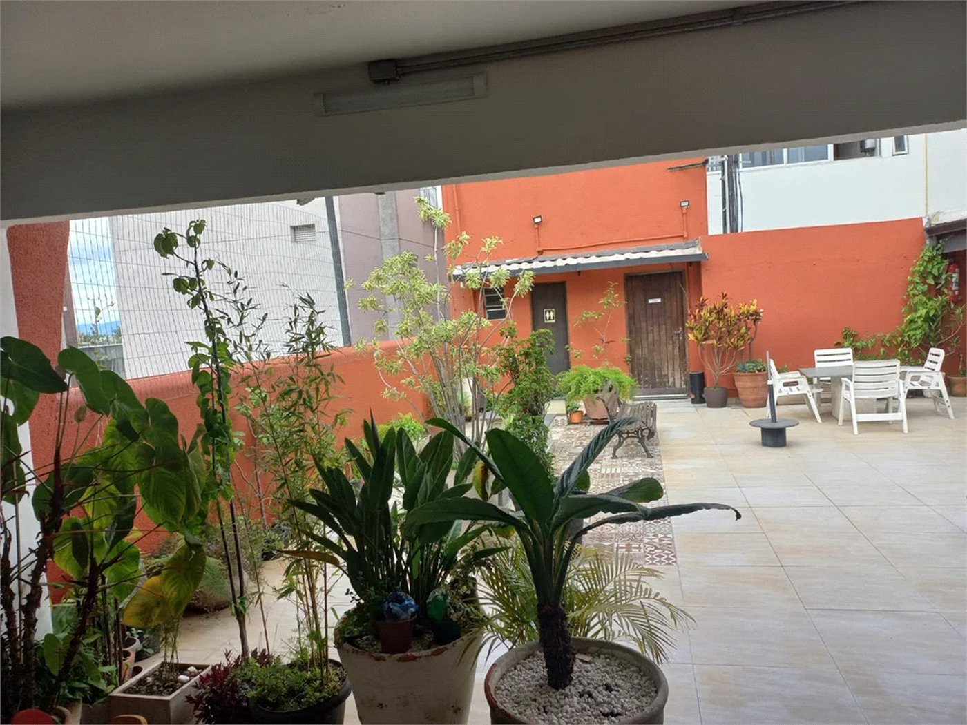 Apartamento à venda com 3 quartos, sendo 1 suíte,  em Pinheiros, São Paulo, SP