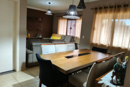 Casa à venda com 2 quartos em Chácaras Santa Martha, Várzea Paulista, SP
