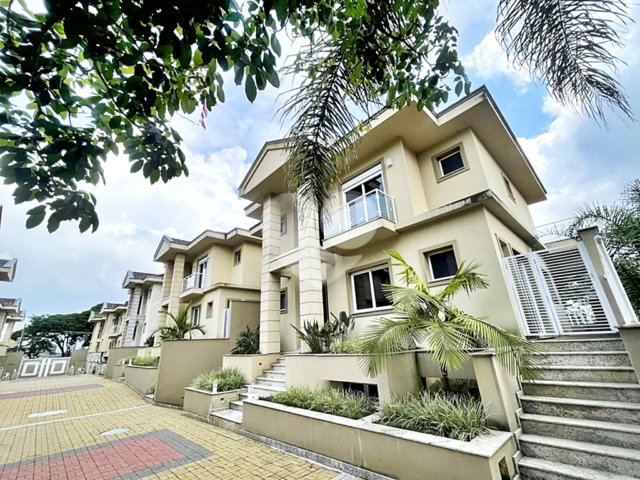 Casa à venda com 4 suítes no condomínio Villagio Di Modena, São Paulo - SP