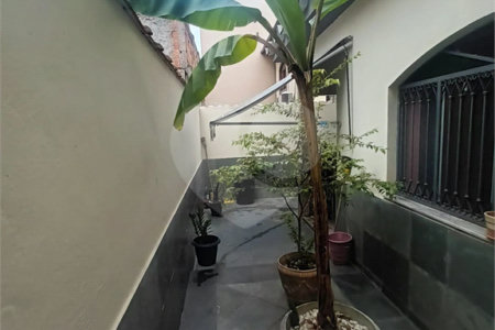 Casa à venda com 2 quartos, sendo 1 suíte, no condomínio Parque Central, Rio de Janeiro - RJ