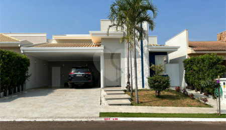 Casa à venda com 3 quartos, sendo 1 suíte,  no condomínio Jardim das Acácias, Araraquara - SP