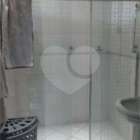 Sobrado à venda com 5 quartos, sendo 2 suítes,  em Parque São Domingos, São Paulo, SP