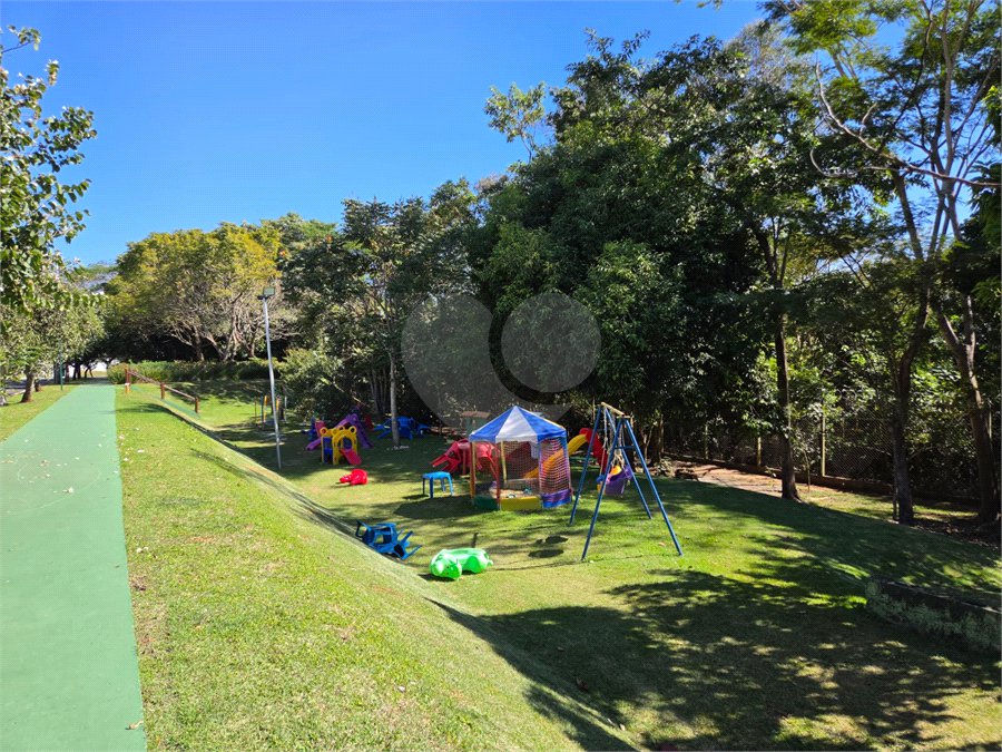 Terreno à venda no condomínio Lago da Serra, Araçoiaba da Serra - SP