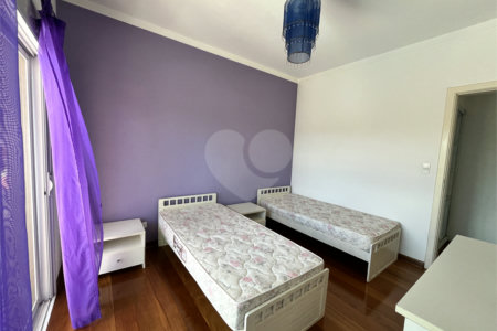 Casa à venda com 5 quartos, sendo 3 suítes,  no condomínio Village Saint Charbel, Araçoiaba da Serra - SP