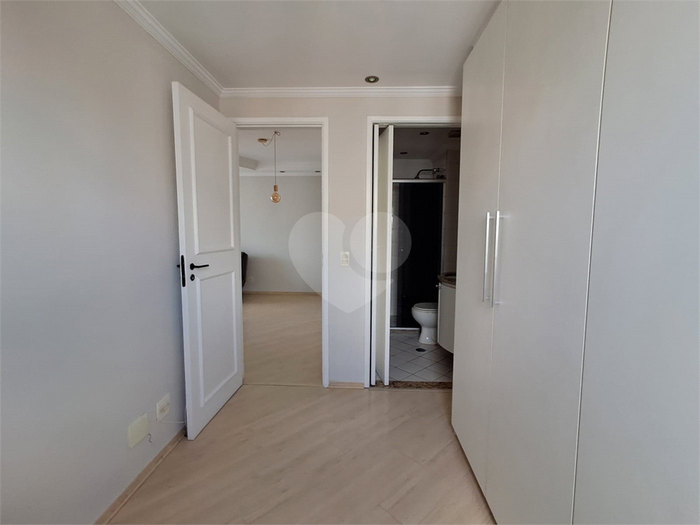 Apartamento à venda com 2 quartos, sendo 1 suíte, em Vila Pompéia, São Paulo, SP