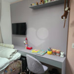 Apartamento à venda com 2 quartos, sendo 1 suíte,  em Vila Romana, São Paulo, SP