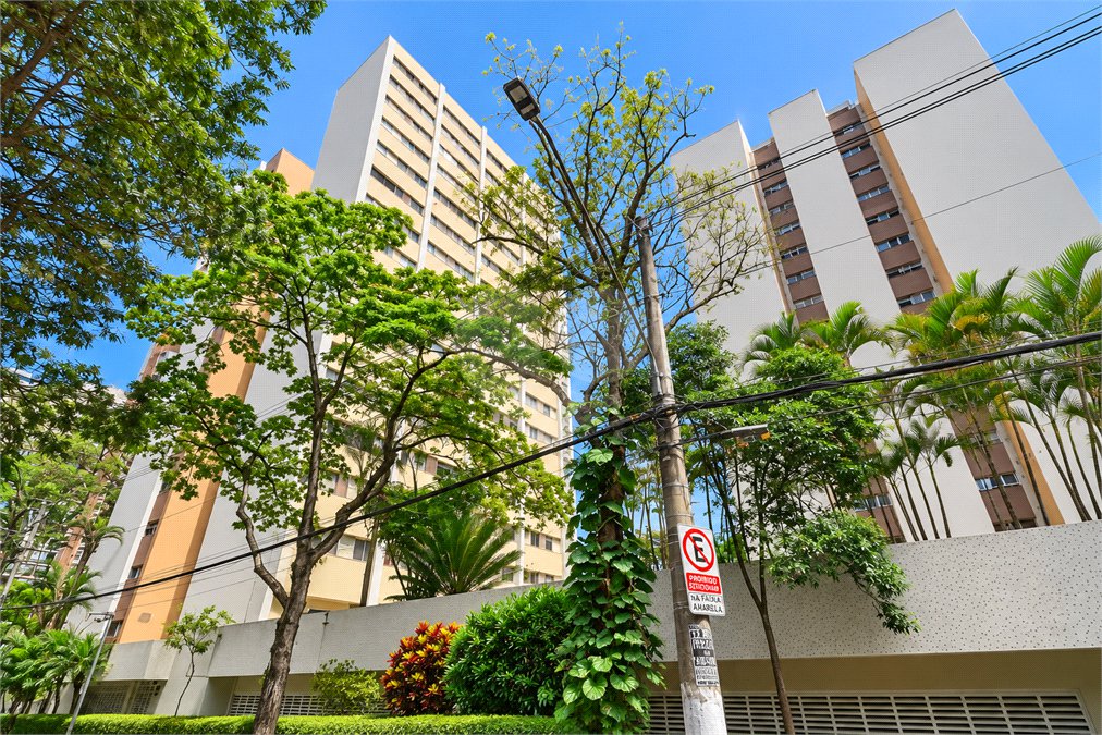 Apartamento à venda com 2 quartos, sendo 1 suíte, em Chácara Santo Antônio (zona Sul), São Paulo, SP