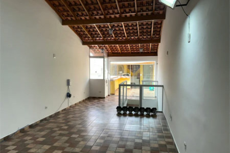 Casa de Vila para alugar com 4 suítes em Vila Romana, São Paulo, SP