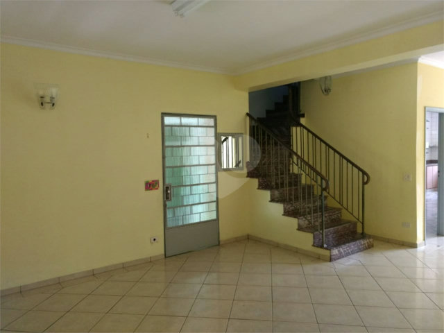 Sobrado à venda com 3 quartos, sendo 1 suíte,  em Santana, São Paulo, SP
