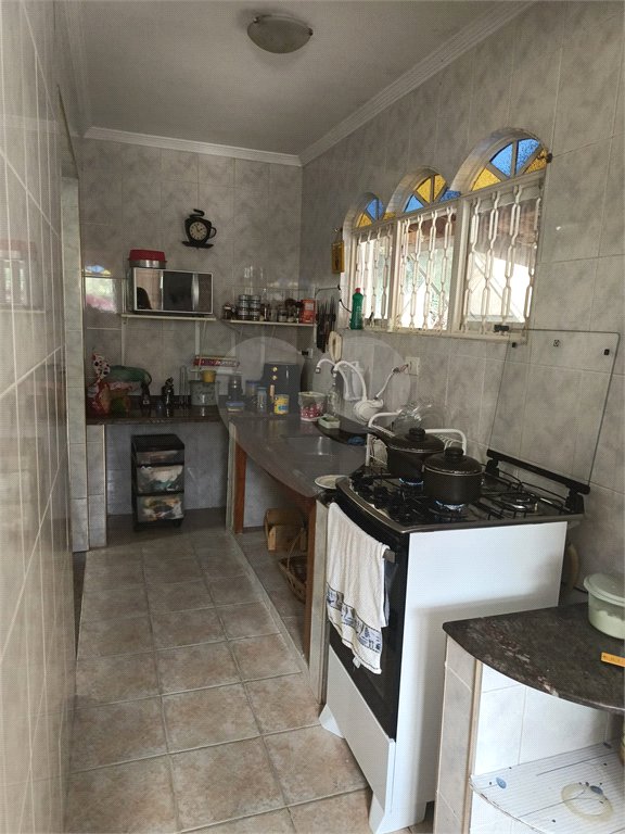 Casa à venda com 4 quartos, sendo 2 suítes, no condomínio Residencial Parque Cerros Verdes, Mairiporã - SP