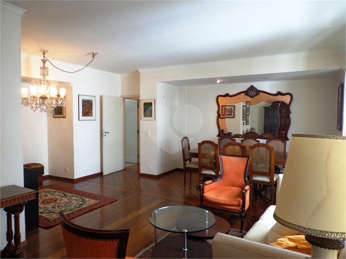 Apartamento à venda com 3 quartos, sendo 1 suíte, em Santa Cecília, São Paulo, SP