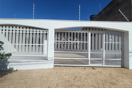 Casa à venda com 3 quartos, sendo 1 suíte, em Jardim Carolina, Sorocaba, SP