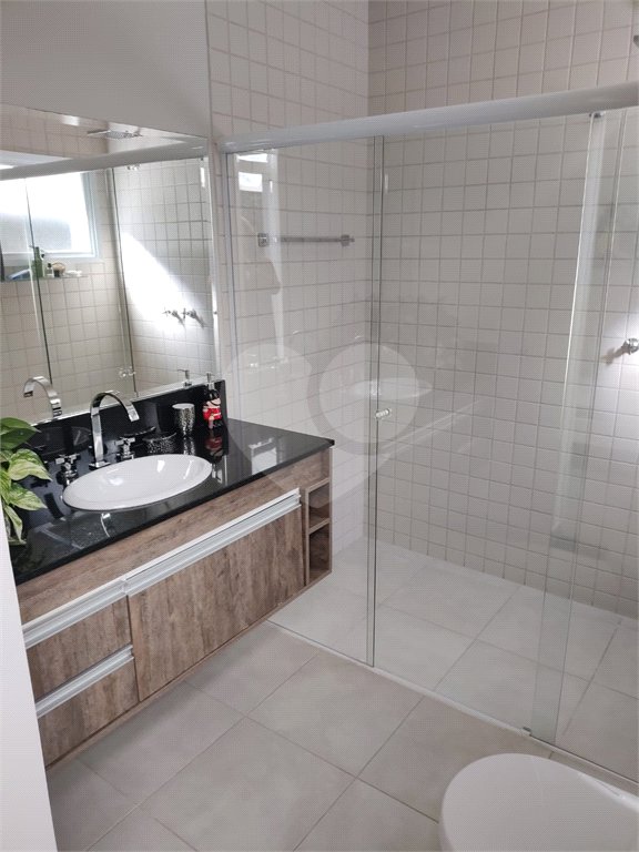 Casa à venda com 4 quartos, sendo 3 suítes, no condomínio Estância Marambaia, Vinhedo - SP