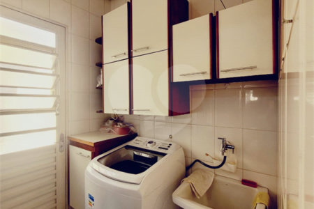 Casa à venda com 2 quartos, sendo 1 suíte, no condomínio Villa das Palmeiras, Indaiatuba - SP