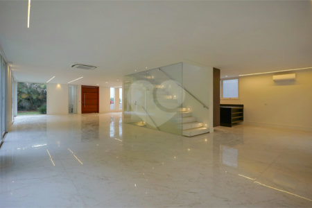 Casa para alugar com 4 suítes no condomínio Hípica Garden, São Paulo - SP