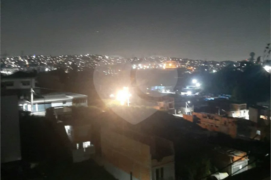 Sobrado à venda com 5 quartos, sendo 2 suítes, em Tremembé, São Paulo, SP